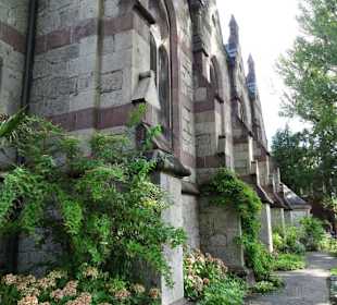 Außenansicht der Christuskirche Meran