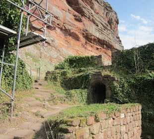 Schöne Burgruine Drachenfels