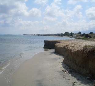 Schöner Spaziergang am Strand