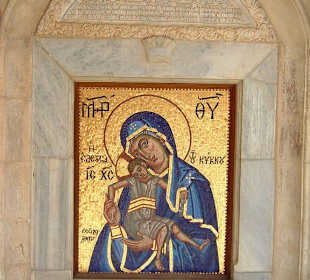 Madonnenmosaik im Kloster