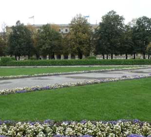 Unterwegs im Hofgarten von München