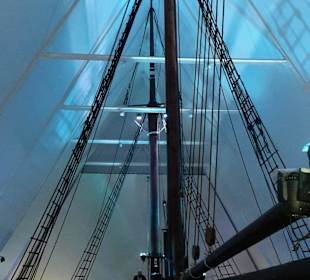 Museumsbesuch bei Stadtrundfahrt