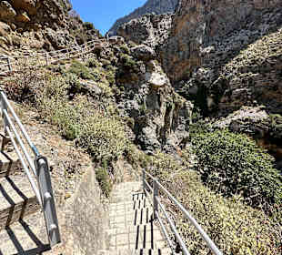 Weg zum Wasserfall unterer Teil 