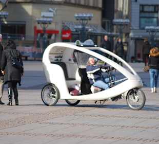 Eine moderne Fahrrad-Rikscha