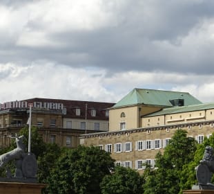  Neues Schloß