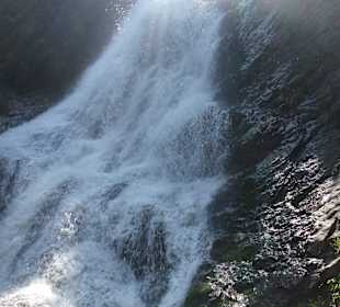 Cascada Valul Miresei