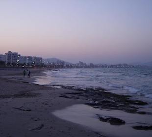 Strand nach Wanderung
