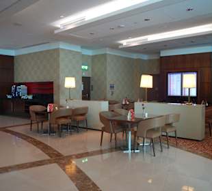 Emirates Business Class Lounge, A 380 Hub