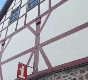 Tourist-INFO am Schlossplatz / Kellereigasse