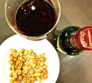 Red wine and nuts