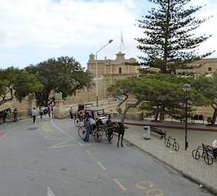 Auf dem Weg nach Mdina
