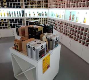 Verkaufsraum des Museums La Saga du Rhum