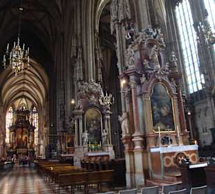 Seite im Kirchenschiff