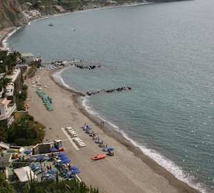 Himmlischer Blick auf den Strand von Sankt Angelo