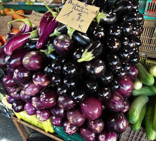 Rundgang über den Petit Marché von Saint-Denis