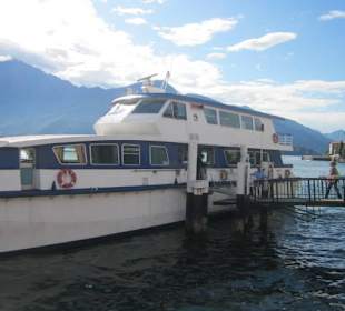 Linienschiffes an der Promenade