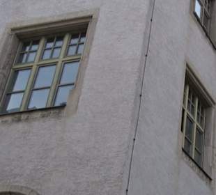  Ihre Bilder wurden erfolgreich hochgeladen. Bitte