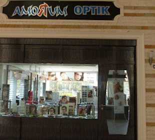 Zwei Geschäfte bieten Luxus pur