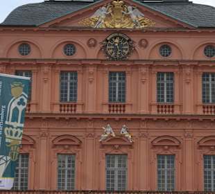 Blick zum Residenzschloss von Rastatt