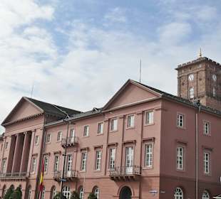 Beim Marktplatz von Karlsruhe, südlich vom Schloss
