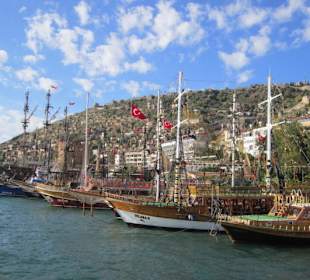 Hafen Alanya