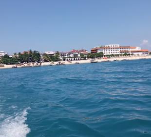 Die Bootsfahrt zur Insel 