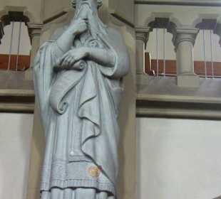 Steinfiguren alle Beschriftet
