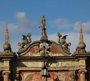 Eingangsportal zum Schlossplatz