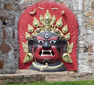 Skulptur im Innenhof