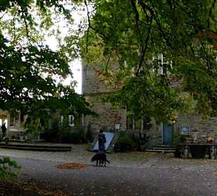 Panoramasicht über den Burghof