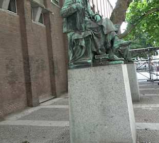 Denkmal für Ferdinand Franz Wallraf