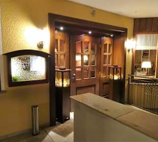 Eingang zum Gasthof-Hotel zum Löwen