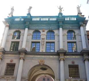 Goldenes Tor, Blick von der Langgasse