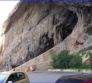 Treppe Ausgang der Höhle