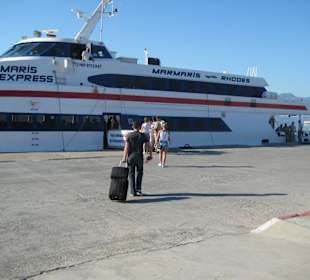 Mit den Schnellboot nach Rhodos