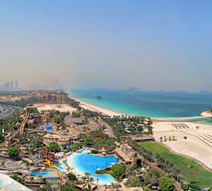 Wild Wadi - panorama view from Jumeirah Beach Ho 