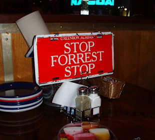 Und sofort kommt ein Kellner!