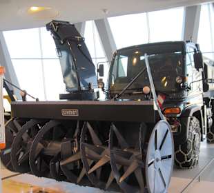 Nutzfahrzeuge-Schneefräse