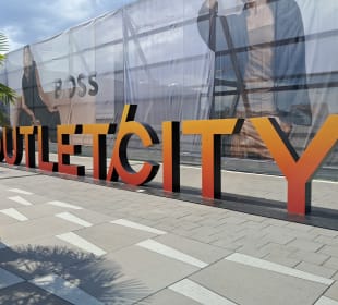 Hugo-Boss-Platz in Metzingen