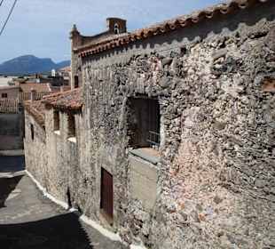 Eindrücke aus der Altstadt von Orosei