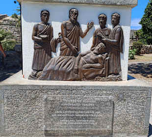 Statue des Hippokrates