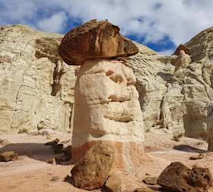Toadstool Hoodoos