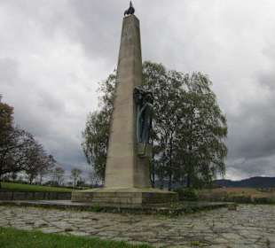 Franz. Denkmal Geisberg