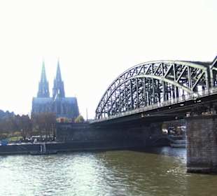 Rhein-Schifffahrt mit der Köln - Düsseldorfer