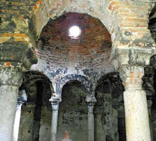 Säulen im Heissraum