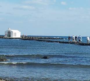 Kapelle Hafeneinfahrt