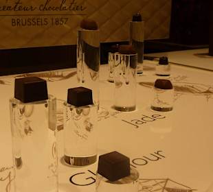 Sklep z pamiątkami w Galeries Royales Saint-Hubert