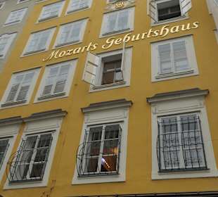 Mozarts Geburtshaus in der Getreidegasse 9