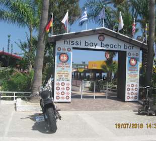 Nissi Beach Bar - Eingang