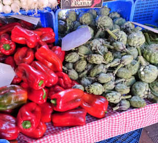 Impressionen vom Obst- und Gemüsemarkt in Figueres